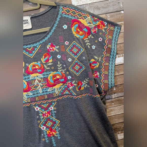 Savannah Jane Heather Gray Embroidered Cap Sleeve Top - Picture 5 of 16